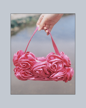 ROSE HANDLE BAG IN MAGENTA